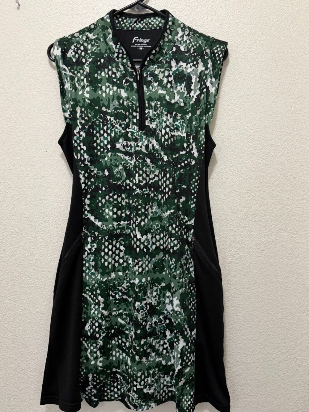 Fringe black and green sleeveless golf dress with attached shorts, size Large